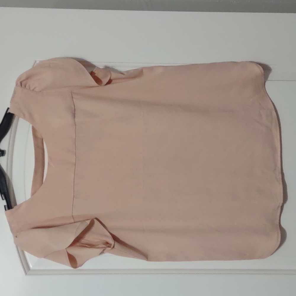 Pale pink short sleeve blouse